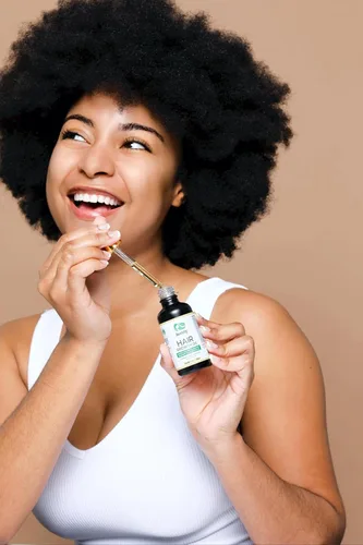 Vista 8 de Seddy Aceite para el crecimiento del cabello con biotina, cafeína, palma enana americana, romero, ricino y jojoba - Tratamiento del cuero cabelludo
