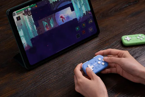 Vista 8 de 8Bitdo Micro Bluetooth Gamepad Pocket-sized Mini Controller for Switch, Android, and Raspberry Pi, Supports Keyboard Mode (Blue)