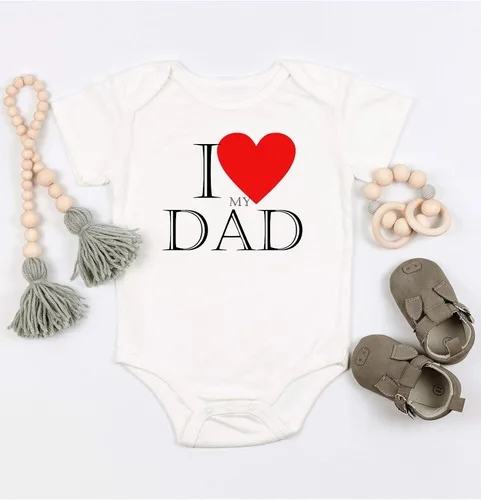 Vista 4 de TripleBDesigns I Love My Dad Body lindo bebé de una pieza para el día del padre