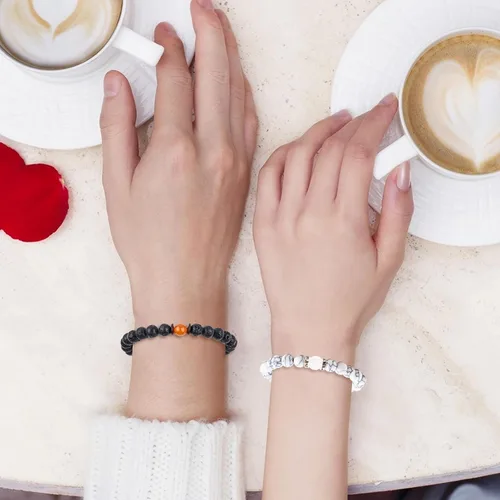 Vista 17 de 2 pulseras magnéticas para parejas, piedra natural negra mate, cristal para votos de amor eterno, juego de pulseras de cuentas de piedra de energía