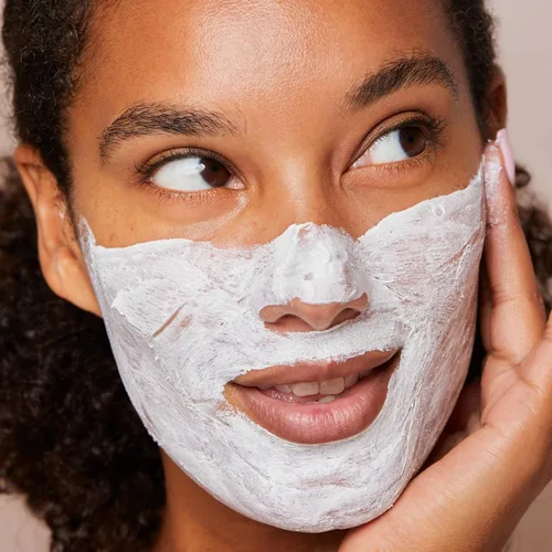 Vista 6 de Clarins Máscara facial intensiva V-Facial Mascarilla de contorno facial galardonada Reduce visiblemente la hinchazón y la hinchazón causadas por