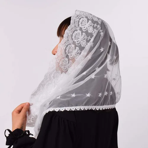Vista 3 de BLESSUME Velo católico de encaje para mujer, diseño de capilla latina