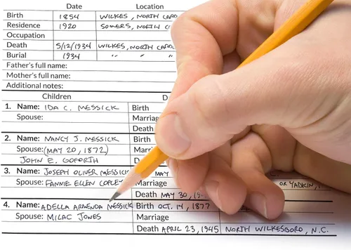Vista 7 de EASYGENIE Paquete de genealogía de letra grande para personas mayores
