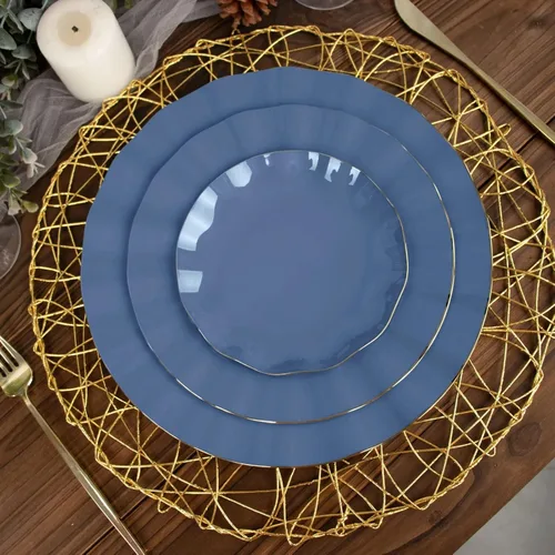 Vista 198 de Tableclothsfactory Paquete de 10 platos redondos de plástico negro de 6 pulgadas para ensalada de postre, platos desechables con borde ondulado