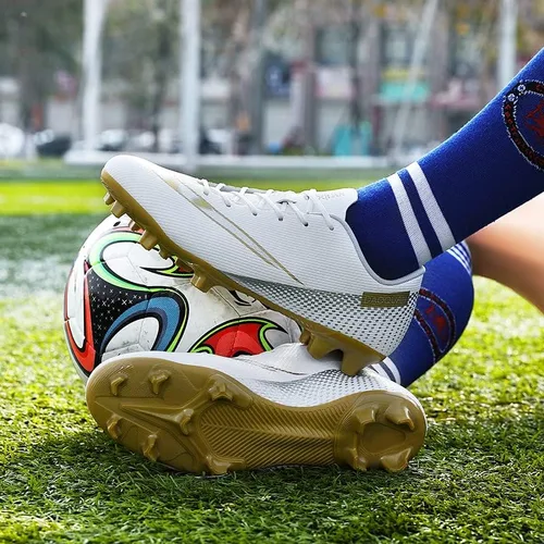 Vista 3 de zcdyn Tacos de fútbol para hombre, zapatos de fútbol para interiores y exteriores, zapatos de fútbol firme para entrenamiento
