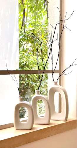 Vista 9 de Juego de 3 jarrones huecos de decoración moderna blanca para el hogar; centro de mesa de cerámica de estilo bohemio para sala de estar; comedor
