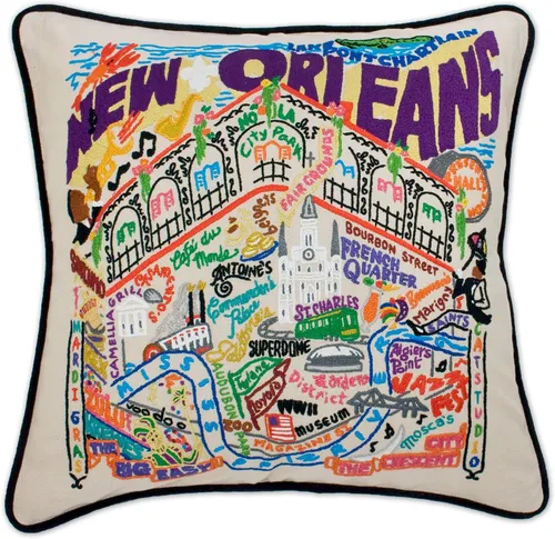 Vista 59 de Catstudio Portland (Oregon) - Almohada decorativa bordada