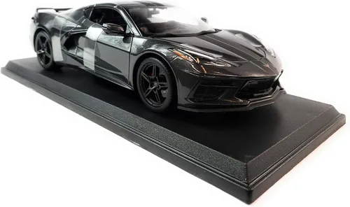 Vista 4 de Maisto Special Edition 2020 Chevrolet Corvette C8 Stingray Coupe 1:18 Die Cast Negro Metálico