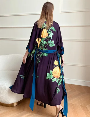 Vista 6 de Batas largas de seda para mujer, batas largas de satén, batas de kimono largas, batas florales sedosas, talla única