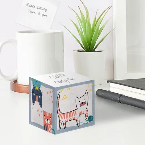 Vista 5 de Whimsical Cats - Cubo de notas adhesivas para gatos, 600 hojas, bloque de notas de 2.75 pulgadas impreso en 4 lados, diseño felino diferente en cada