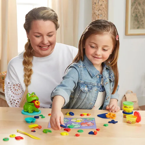 Vista 7 de Play-Doh Frog 'n Colors - Juego de iniciación con tapete de juego, juguetes preescolares para niñas y niños de 3 años en adelante, juguete de rana