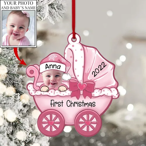 Vista 24 de Adorno personalizado de primera Navidad del bebé con carga de foto, decoración plana colgante de cara de recién nacido para árbol navideño, lindo