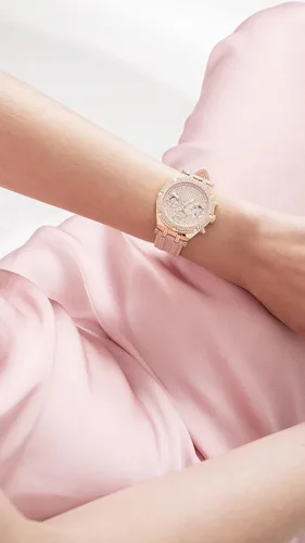 Vista 6 de GUESS Ladies Sport Multifunction Crystal Cut-Thru 38mm Watch