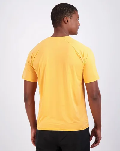 Vista 3 de Real Essentials Paquete de 4 camiseta de manga corta para hombre, de secado rápido, protección solar UPF 50+ (disponible en tallas grandes y altas)