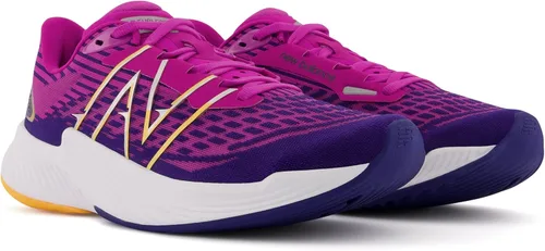 Vista 4 de New Balance Tenis de correr FuelCell Prism V2 para mujer