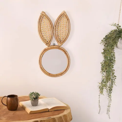 Vista 8 de Madhu International Espejo de pared de ratán, pieza decorativa Negro