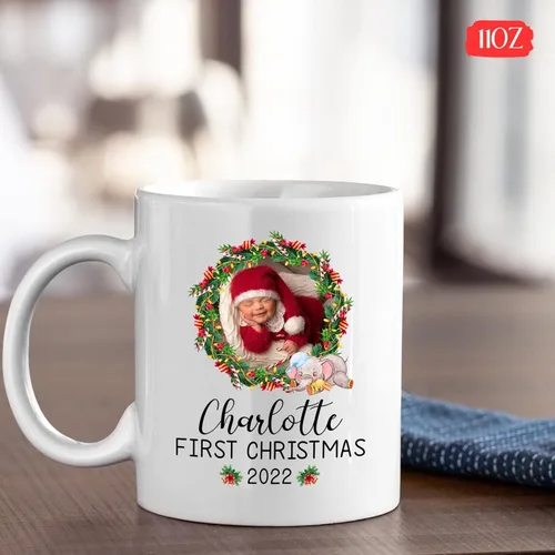 Vista 4 de Taza de fotos de bebé Navidad 2022, taza personalizada para la primera Navidad del bebé, regalo personalizado para recién nacido, taza de café