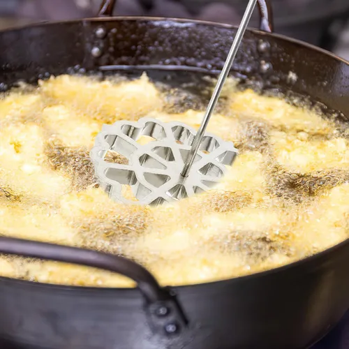 Vista 2 de Ciieeo Rosette Timbale Set Moldes de aluminio para gofres con mango de madera, plancha de pastelería sueca para galletas Bunuelos Herramienta