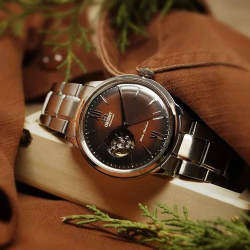 Vista 2 de Orient Reloj automático para hombre con correa de acero inoxidable, gris, 22 (Modelo RA-AG0027Y10B)