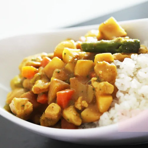 Vista 4 de [5 paquetes] Nueva salsa de curry S&B con verduras calientes, 7.4 onzas