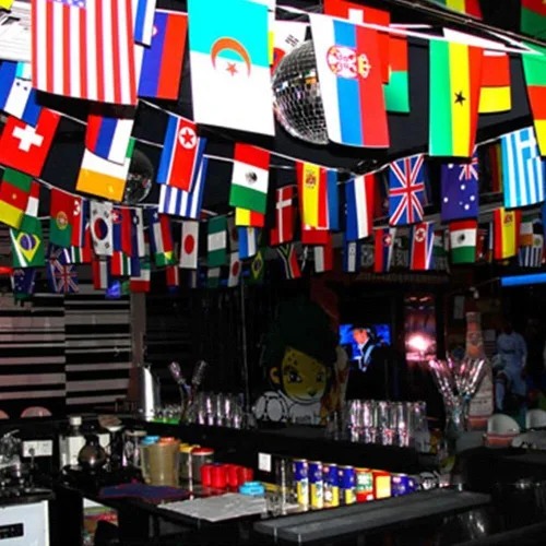 Vista 3 de G2PLUS Banderas internacionales, banderas mundiales de 82 pies, 8.2 x 5.5 pulgadas, bandera olímpica de 100 países para bar, decoraciones