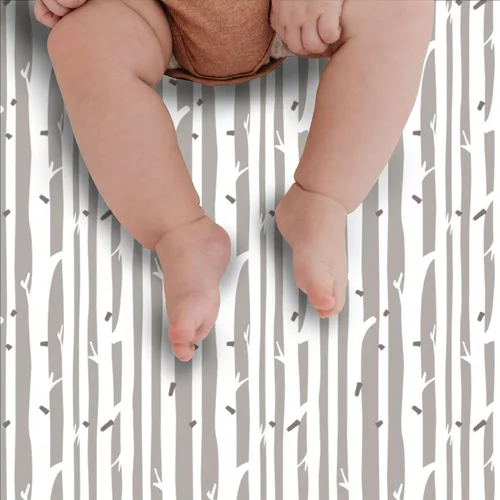 Vista 4 de Birch Stripe Deluxe - Funda para cambiador de franela con estampado de rayas de abedul, franela de algodón, gris, blanco, totalmente elástica