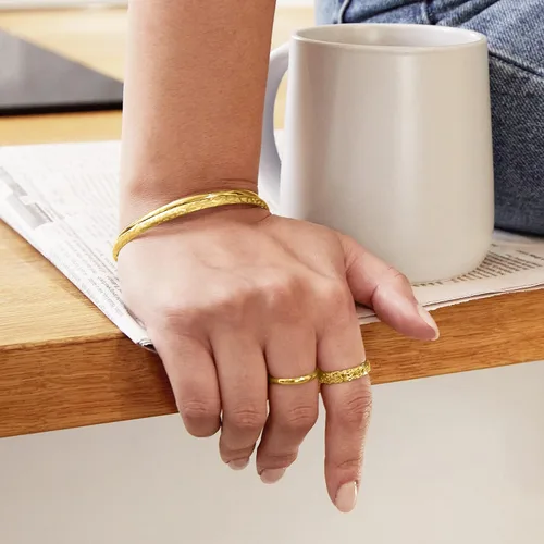 Vista 3 de Pulsera cepillada de oro amarillo italiano de 10 quilates Canaria