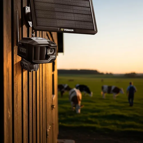 Vista 5 de Vosker V300 Ultimate Farmers Pack - Cámara de seguridad para exteriores con panel solar externo para granjas, pastos e invernaderos, 4G LTE, unidad