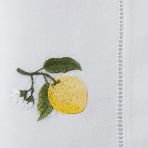 Vista 3 de SARO NM136.W20S Broderie - Servilletas cuadradas de algodón para mesa (6 unidades), diseño de limón, color blanco