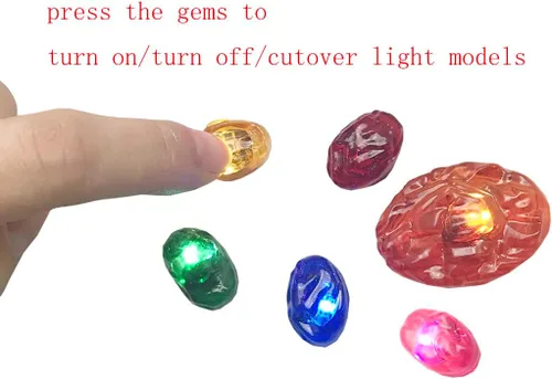 Vista 3 de Lamacun Guante infinito LED para adultos y niños con imán infinito piedras infinitas 3 modos de flash regalo de fiesta