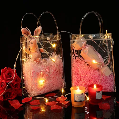 Vista 2 de Saintrygo Bolsas de regalo de PVC transparente con asas, bolsas de plástico reutilizables para compras transparentes para fiestas de Navidad, bodas