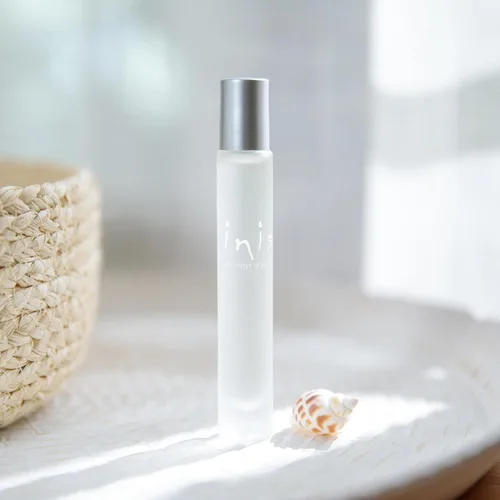 Vista 2 de Inis the Energy of the Sea Perfume Roll On para mujeres y hombres, Eau de Parfum limpio, fresco y oceánico, 0.27 onzas líquidas