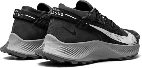 Vista 2 de Nike Pegasus Trail 2 CK4305 002 para hombre talla 15 Negrogris humo oscuropartícula 15