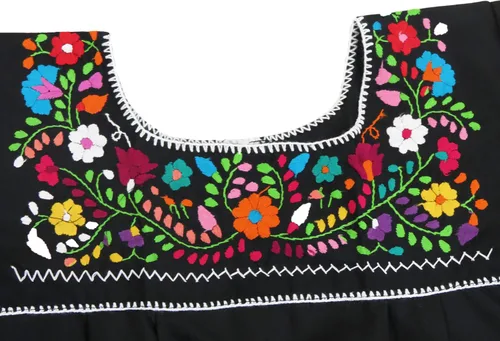Vista 4 de Artesanias FR Leos Mexican Imports Mexican Puebla Blusa