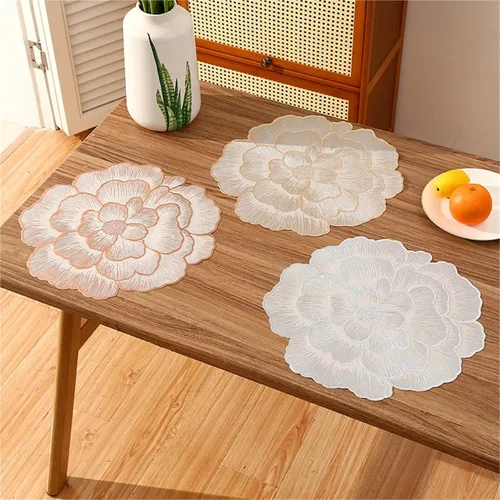 Vista 4 de Juego de 6 manteles individuales redondos de PVC con diseño de flores, manteles individuales huecos para mesa de comedor, manteles individuales