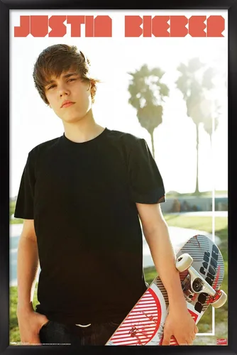 Vista 8 de Trends International Justin Bieber - Póster de pared de monopatín, 14.725 x 22.375 pulgadas, versión enmarcada de madera de granero