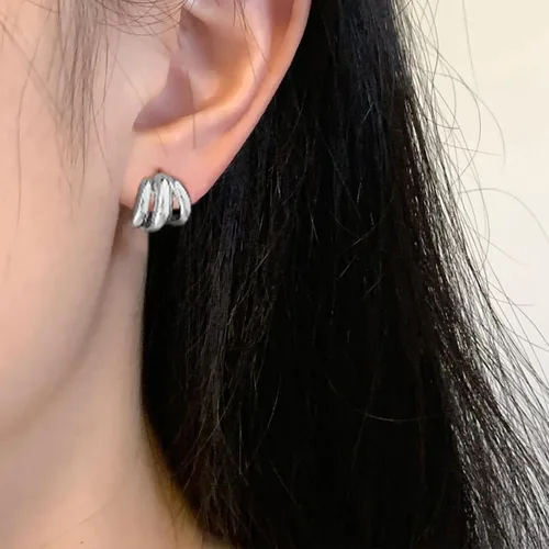 Vista 7 de ABILITH Aretes triples de plata y oro para mujer, aretes de aro de dos tonos de oro grueso de 18 quilates