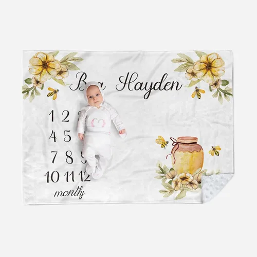 Vista 13 de Manta de hito mensual personalizada para bebé, nombre personalizado con fondo de fotografía de diseño de ganado de las tierras altas, manta de felpa
