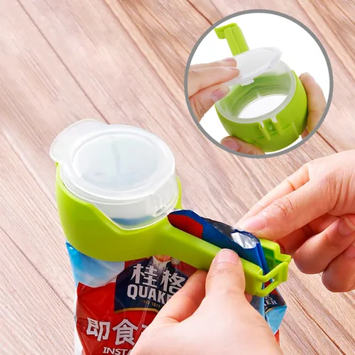 Vista 3 de Clips Sellador Para Bolsas dispensador