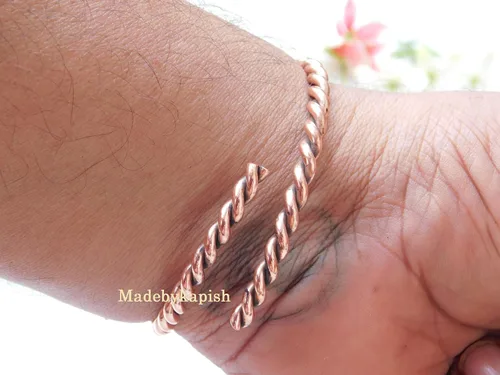 Vista 5 de Pulsera tensor hecha a mano de cobre puro 100% cobre, brazalete tensor de cobre, brazalete de cobre de la artritis, regalo de cumpleaños