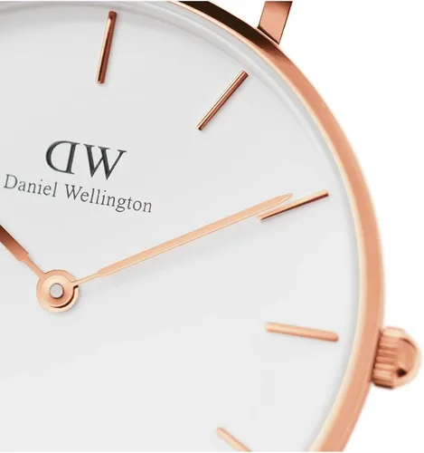 Vista 3 de Daniel Wellington Reloj Petite de cuero oro rosa