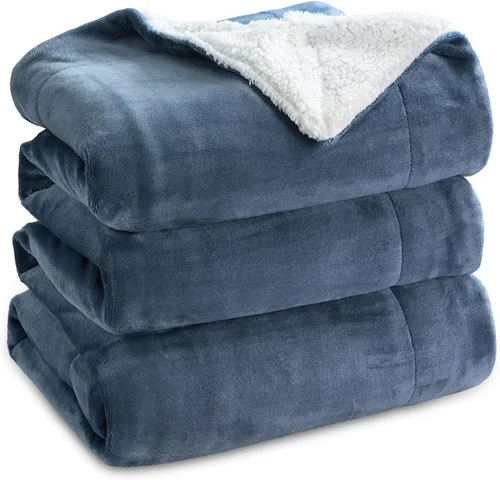 Vista 45 de Bedsure GentleSoft - Manta de forro polar Sherpa para sofá, manta de Navidad gruesa y cálida para invierno, manta de felpa suave y esponjosa como