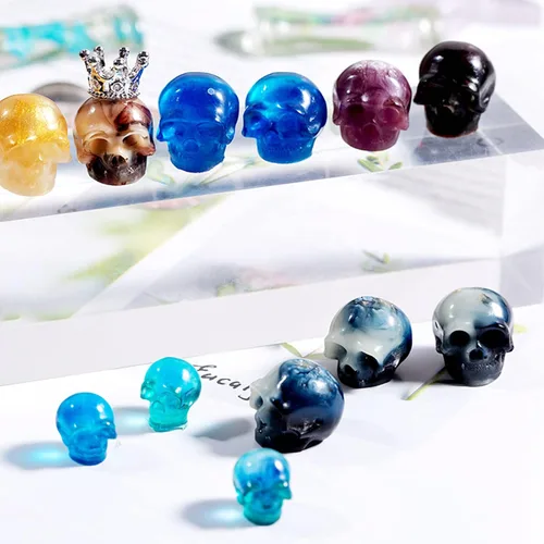Vista 4 de Molde de resina de calavera – 3 piezas de mini cabezas de calavera 3D de cuervo y calaveras de silicona para resina epoxi, fabricación de joyas