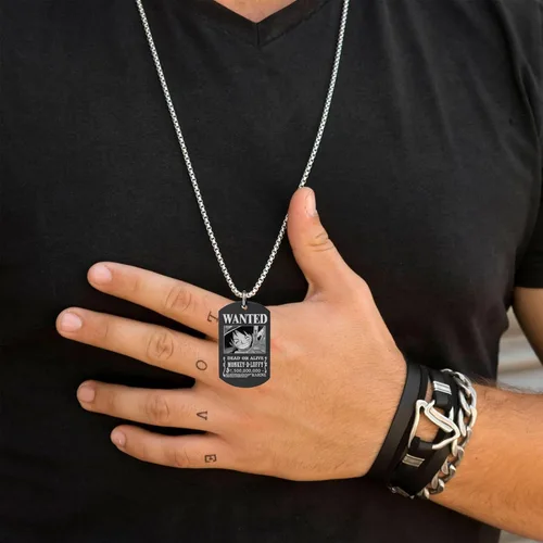 Vista 4 de Anime One Piece Wanted Poster Pendant Necklace Stainless Steel Chain Manga Necklaces Dog Tag Jewelry for Men Boyfriends Christmas Gifts