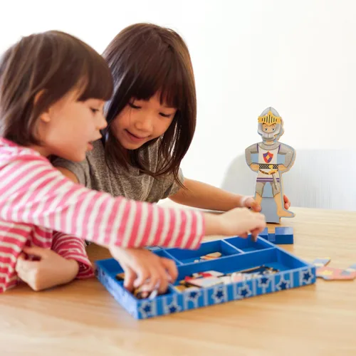 Vista 2 de Figura magnética para vestir, de Melissa & Doug