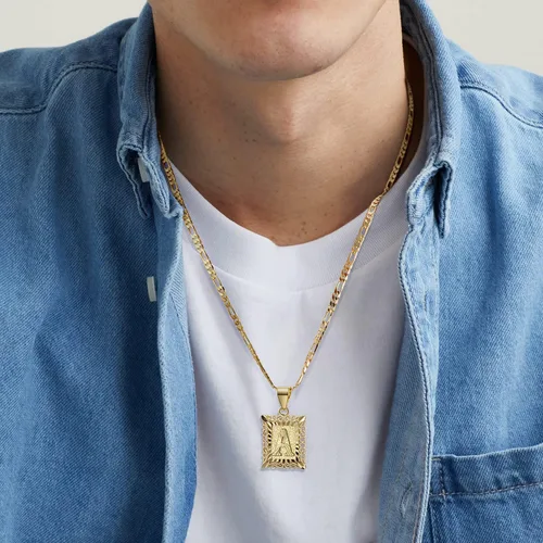 Vista 3 de KissYan Collar Figaro con dije y letra inicial para hombres y mujeres collar chapado en oro de 18 quilates con dije de monograma cuadrado letras