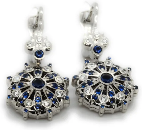Vista 4 de ETHNIQ Aretes Diseño único colgante con circonita cúbica (74 piedras), joyería ligera de moda para mujer para todos los eventos, ideal para el día