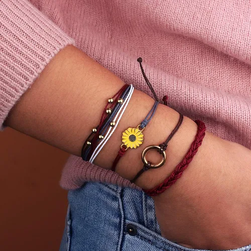 Vista 4 de Pulsera de cuerda trenzada hecha a mano con diseño de girasol para adolescentes y mujeres