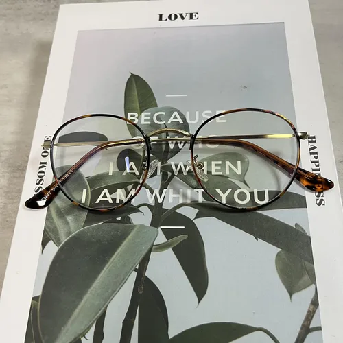 Vista 5 de Vintage Round Clear Glasses for Women and Men, Non-prescription Lens with Spring Temple Fashion Metal Frame LA024
