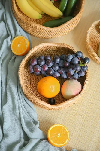 Vista 4 de HITOMEN Cestas de pan de ratán hechas a mano, cestas redondas de mimbre para frutas, tazones de almacenamiento de servicio, naturales, decorativas
